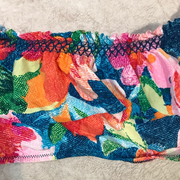 Vera Bradley Blue Floral Print Superbloom Top M - Picture 3 of 5